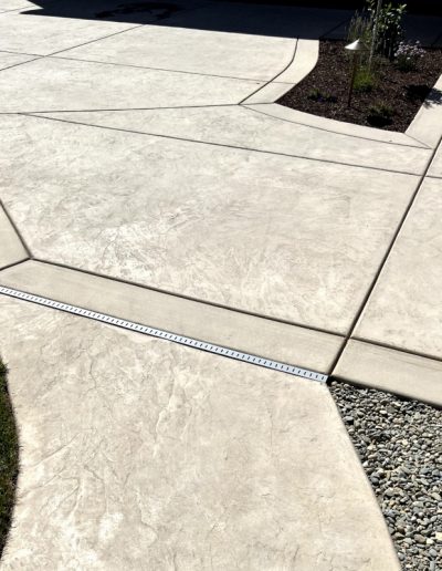 Durable and Elegant Custom Concrete Walkway for Residential Property