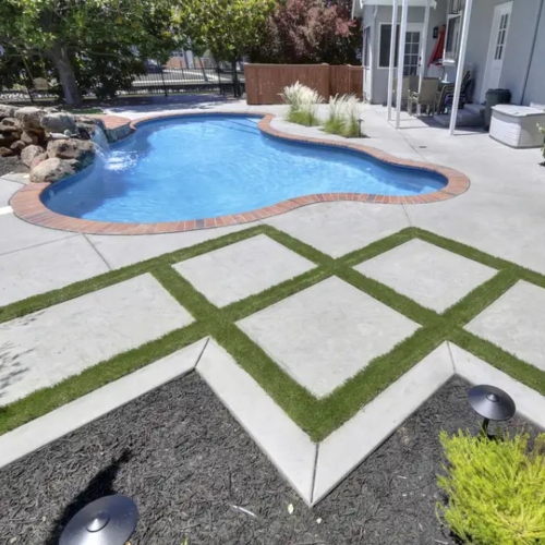 Best Artificial Grass & Putting Greens